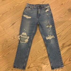 Abercrombie mom jeans